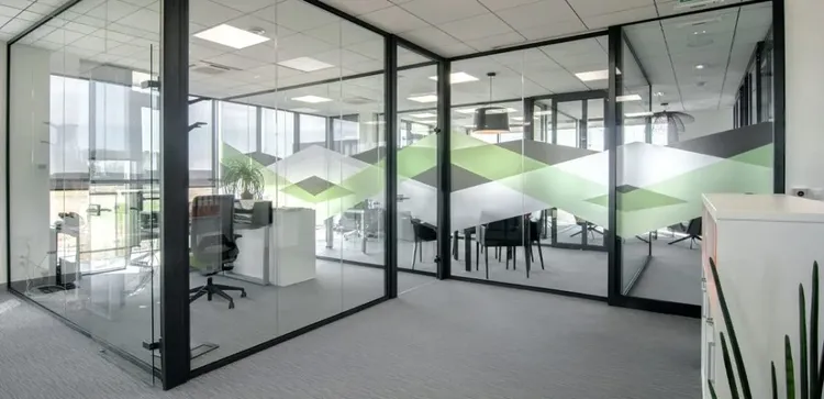 Cloison vitrée au Maroc