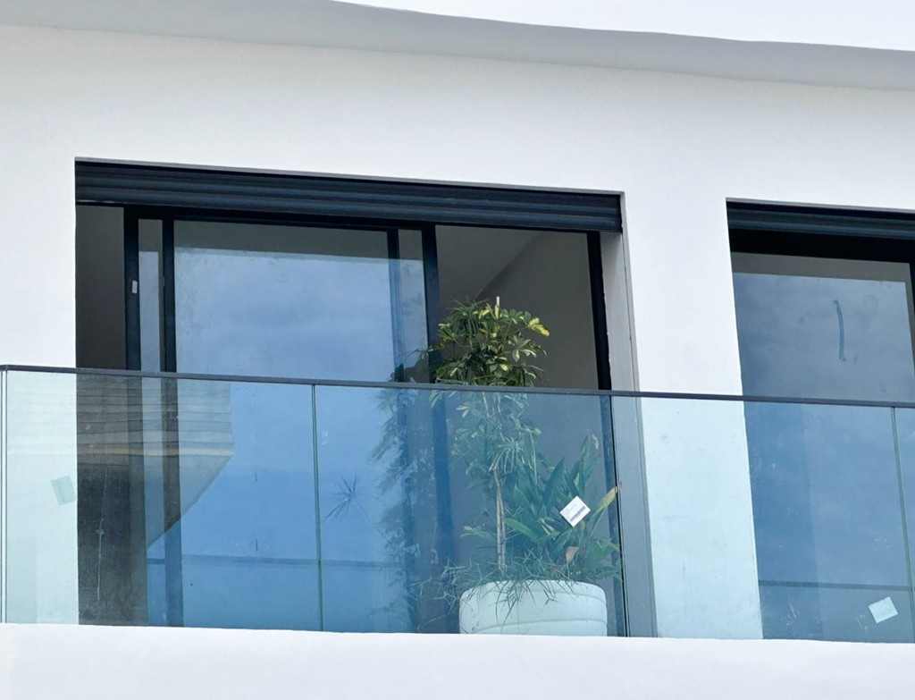 Strugal Tanger - fenêtres aluminium balcon garde-corps verre